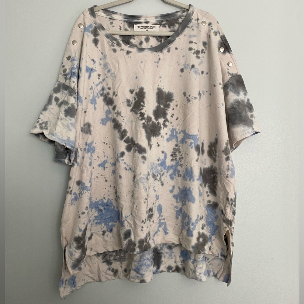 the sweatshirt project short sleeve tunic sweatshirt with sleeve accents